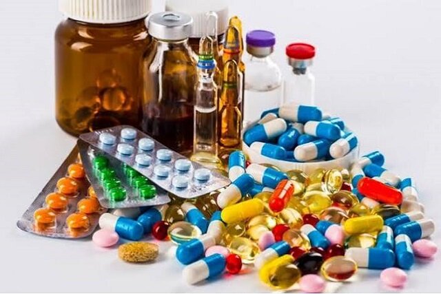 بحران نقدینگی داروخانه‌ها