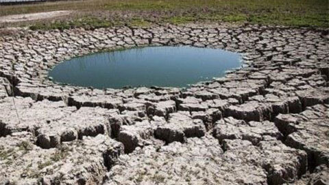 تبدیل منابع آب شرق ایران به دریاچه‌های نمکی